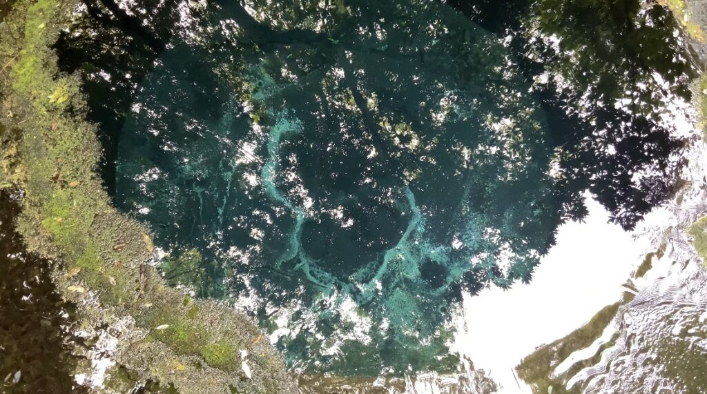 湧水